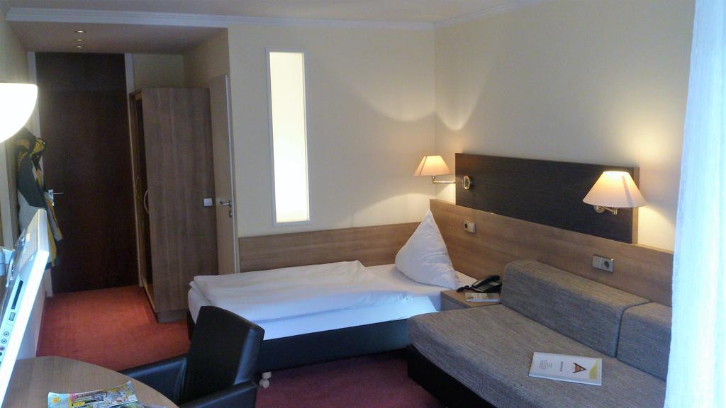 Hotel Bergfrieden บาดวิลด์บาด ภายนอก รูปภาพ